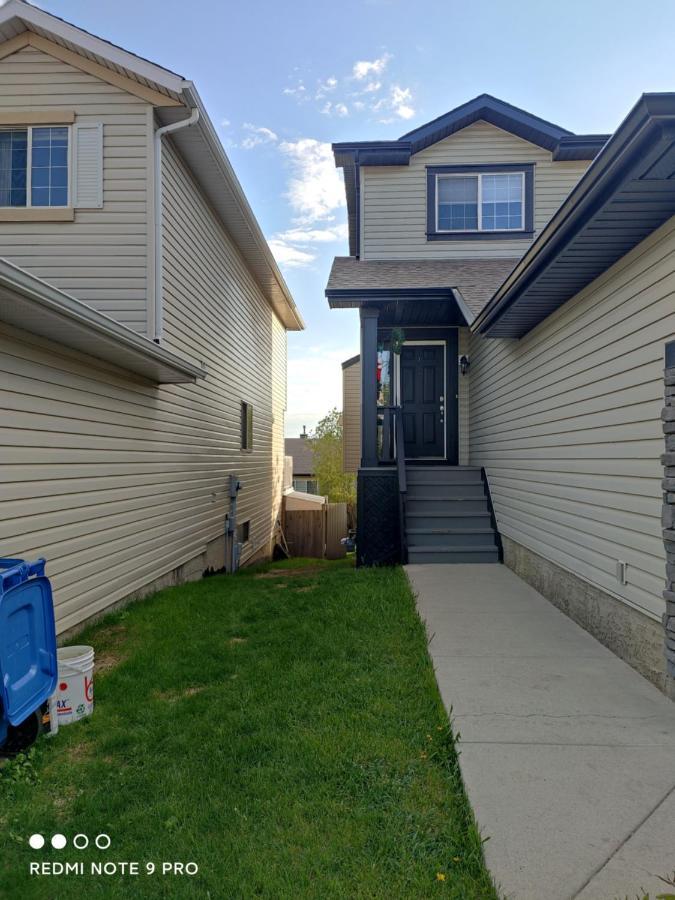 Lovely Home Calgary Zewnętrze zdjęcie